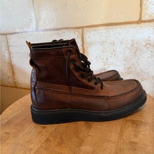 NEW Frye Two-Tone Brown Leather Boots